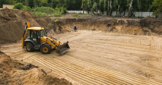 Разработка котлована Благовещенск, цена от 314 руб./м3.